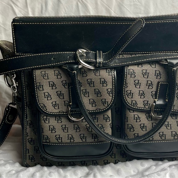 DOONEY & BOURKE Signature Logo Double Pocket Gray & Black Tote Bag - Picture 3 of 7